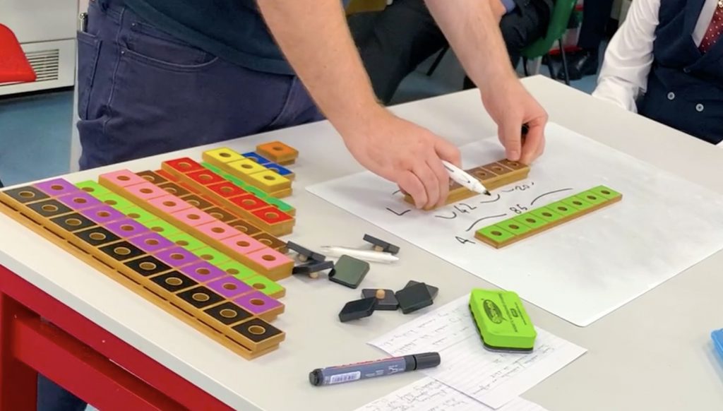 mark-cover-media-block