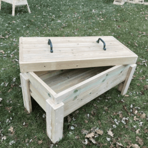 Raised Sandpit with Lid Raised Sandpit with Lid