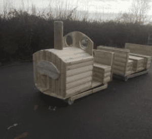 Locomotive train and one carridge Locomotive train and one carridge