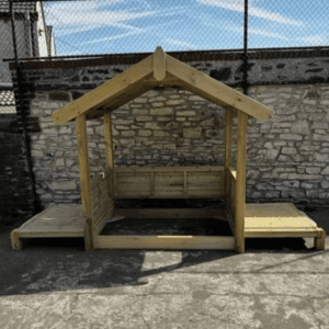 1.6m x 1.6m Sandpit Stage and Shelter